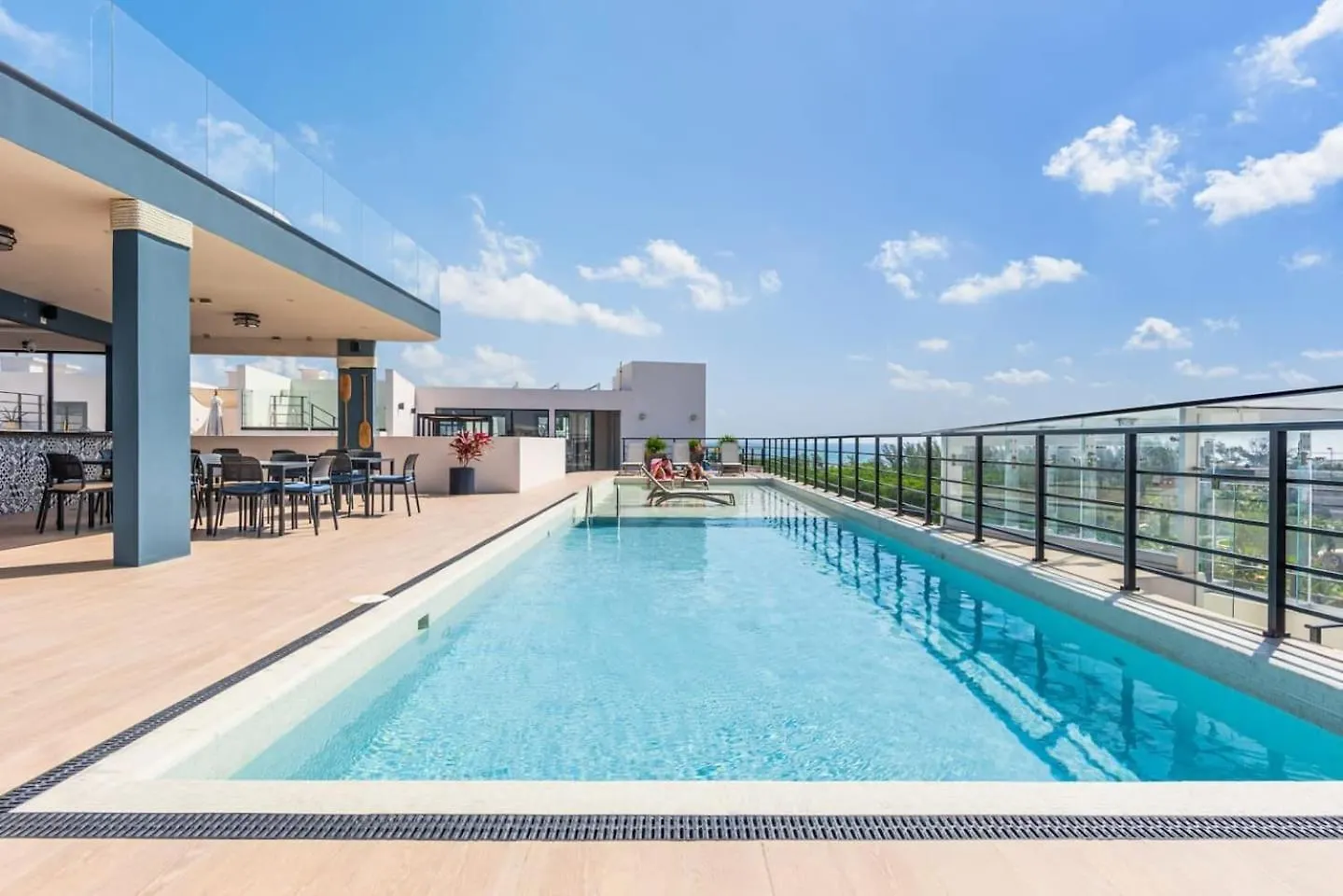 Luxury 2Br, Ocean View From Balcony And Rooptop Playa del Carmen